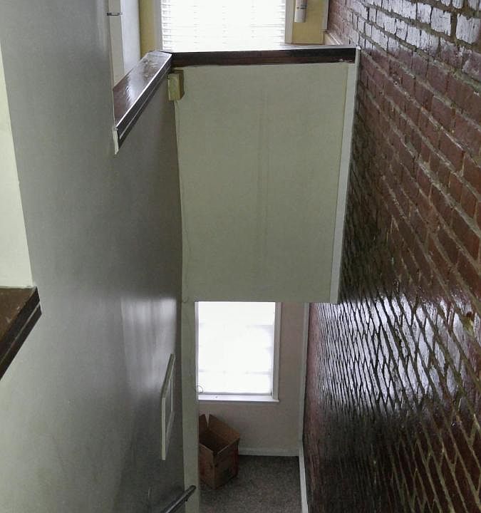 Private Entryway _