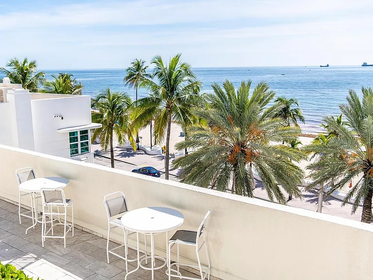 101 S Fort Lauderdale Beach Blvd #1104 — Photo 37