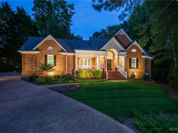 121 Blacklake, Williamsburg, VA 23188