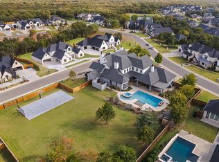 5001 Water Oak Way, Edmond, OK 73034