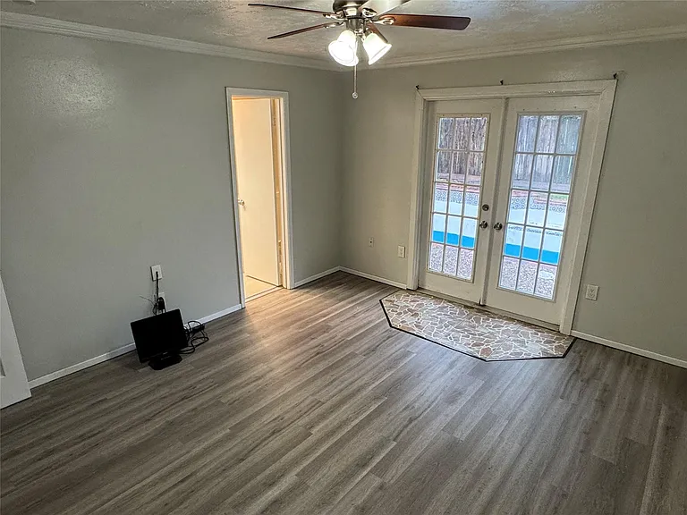 23115 Ludgate Dr — Photo 13