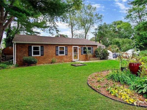 627 Middlebridge Rd