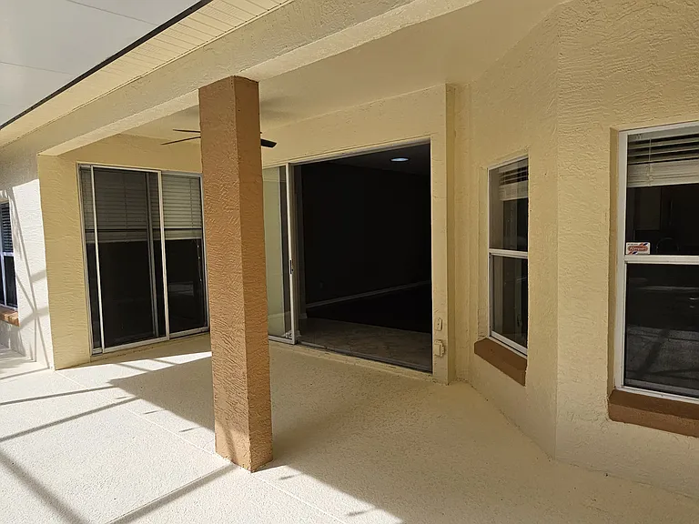 Winding Waters Cir — Photo 21