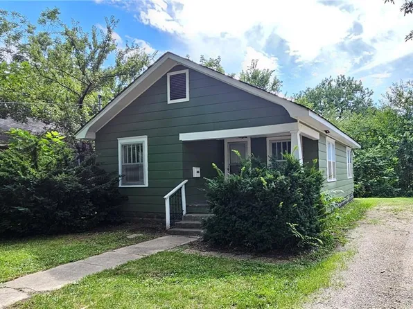 909 N Taylor St, Pittsburg, KS 66762