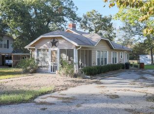 111 Woodland St, Malakoff, TX 75148