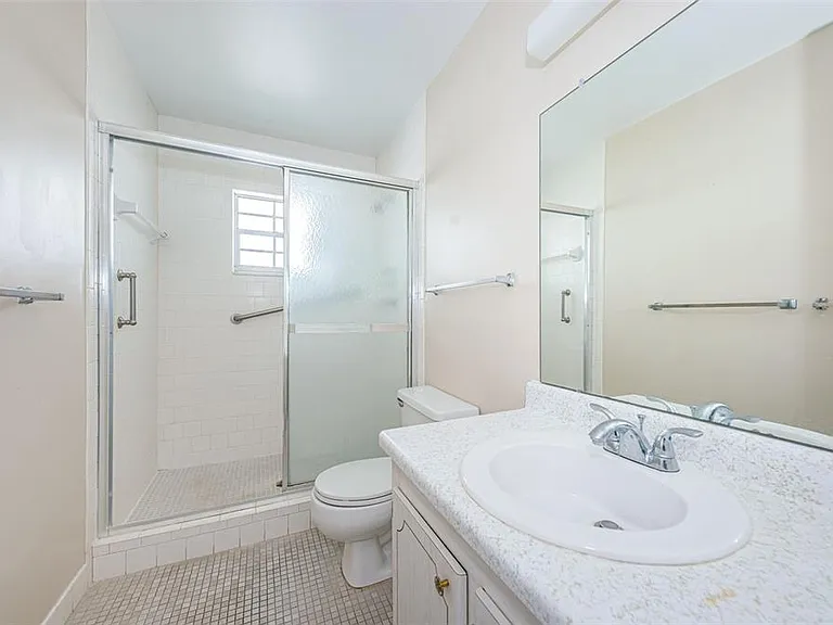 1706 Belleair Forest Dr #322 — Photo 23