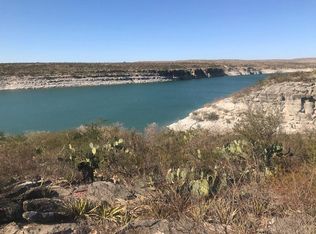 472 Devils Clf, Del Rio, TX 78840