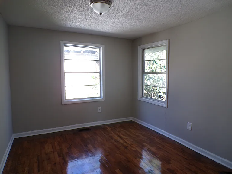 216 Kappa Ave — Photo 3
