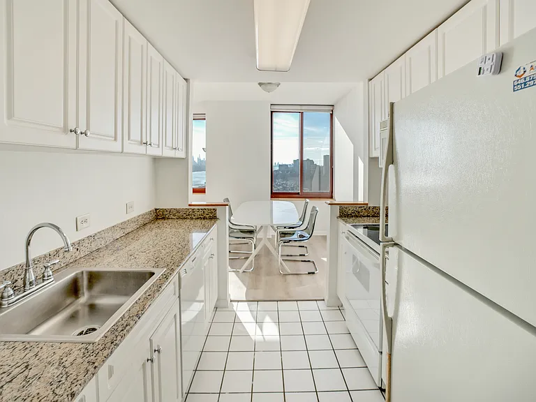 100 Old Palisade Rd #2709 — Photo 7