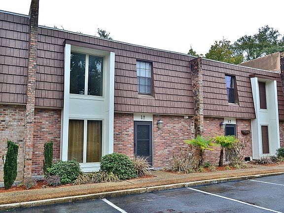 2nd image of 527 Front Beach Dr APT 42