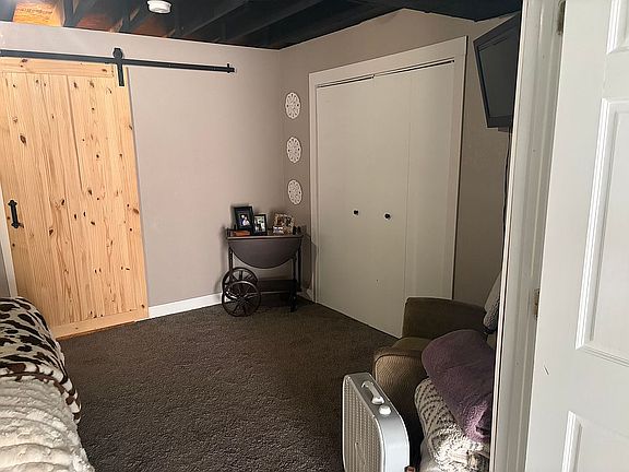 4th image of 644 Francis Dr