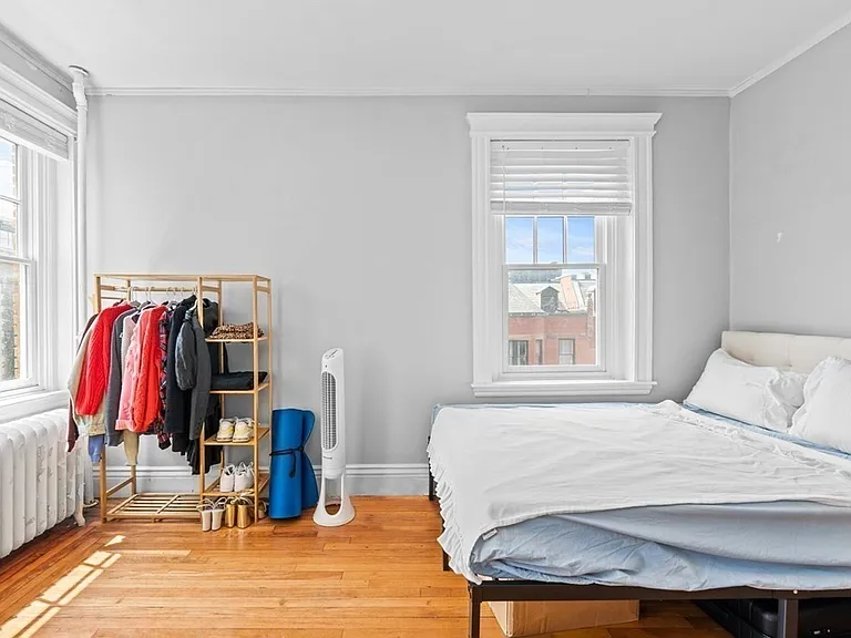 282 Newbury St #1 — Photo 9