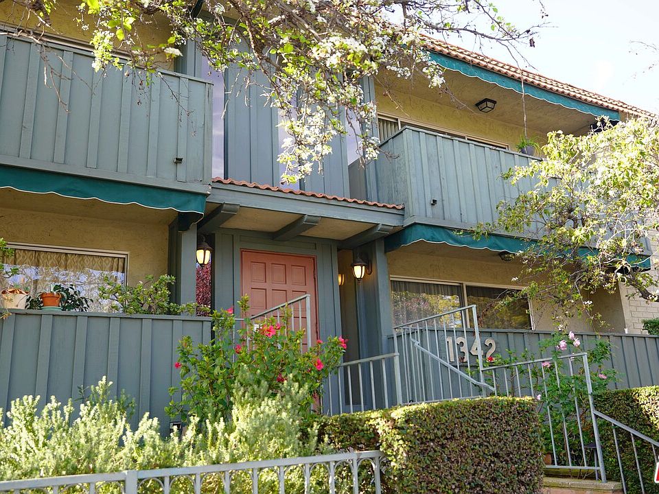 1st image of 1342 Harvard St APT 102