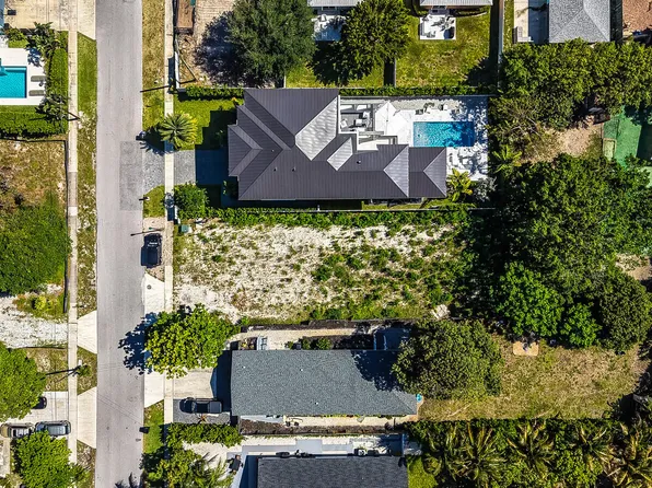 618 SE 2nd Avenue, Delray Beach, FL 33483