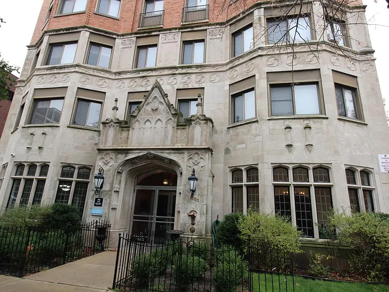 1033 W Loyola Ave #1005 — Photo 1