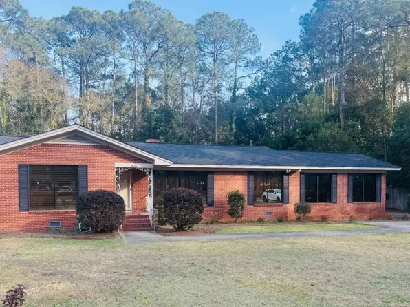 1001 Prince Ave #6, Tifton, GA 31794