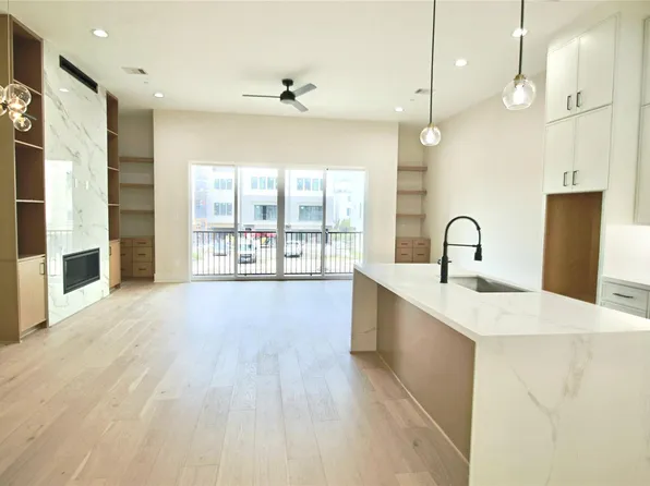 5823 Winsome Ln, Houston, TX 77057