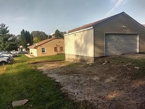 2nd image of 3512 Auburn St #3512