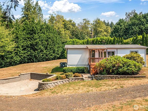 3rd image of 10110 Olalla Valley Road SE