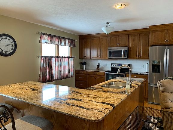 New Cabinets with Granite.