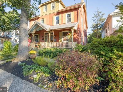 284 E Court St, Doylestown, PA, 18901