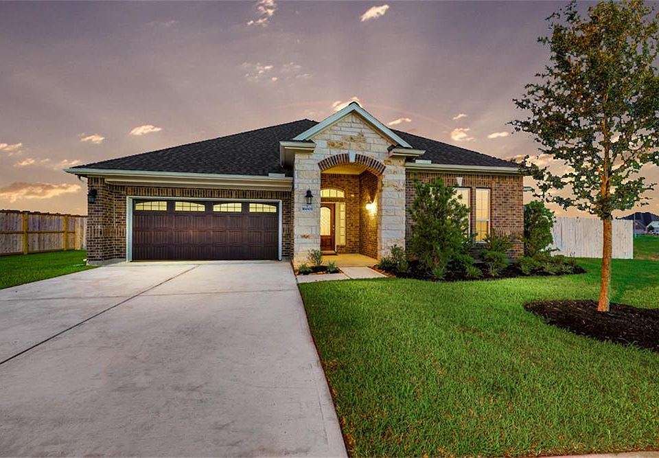 1st image of 16003 Sydneyann Dr