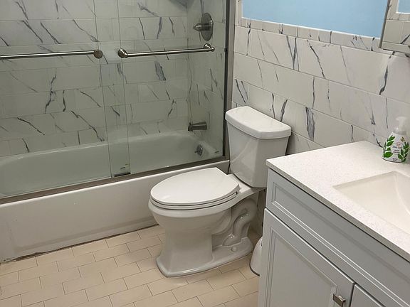 5th image of 341 Harold St #A