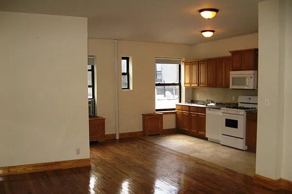 Rented by Corcoran | media 2