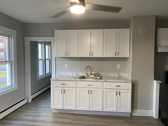 2nd image of 285 High St Floor 1