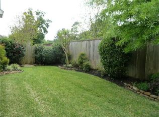 46 Lake Windsor Cir, Conroe, TX 77384