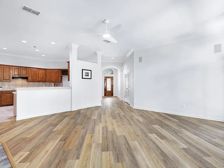 26 Silverhorn Dr — Photo 13