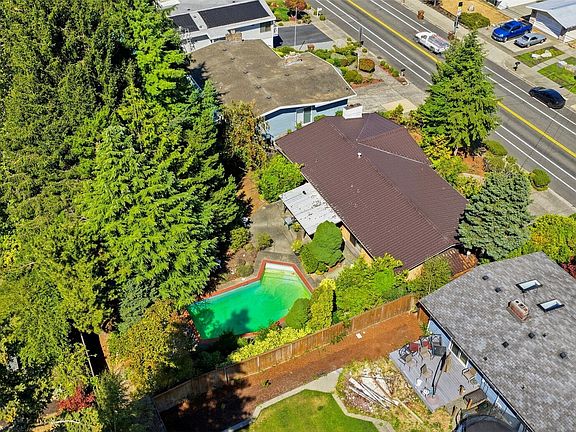 5th image of 4236 Vassault Street