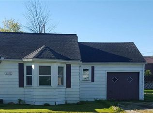 2748 Stanton Dr, Saginaw, MI 48601