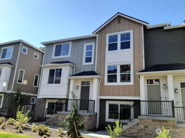 12008 NE 193rd Lane #D, Bothell, WA 98011