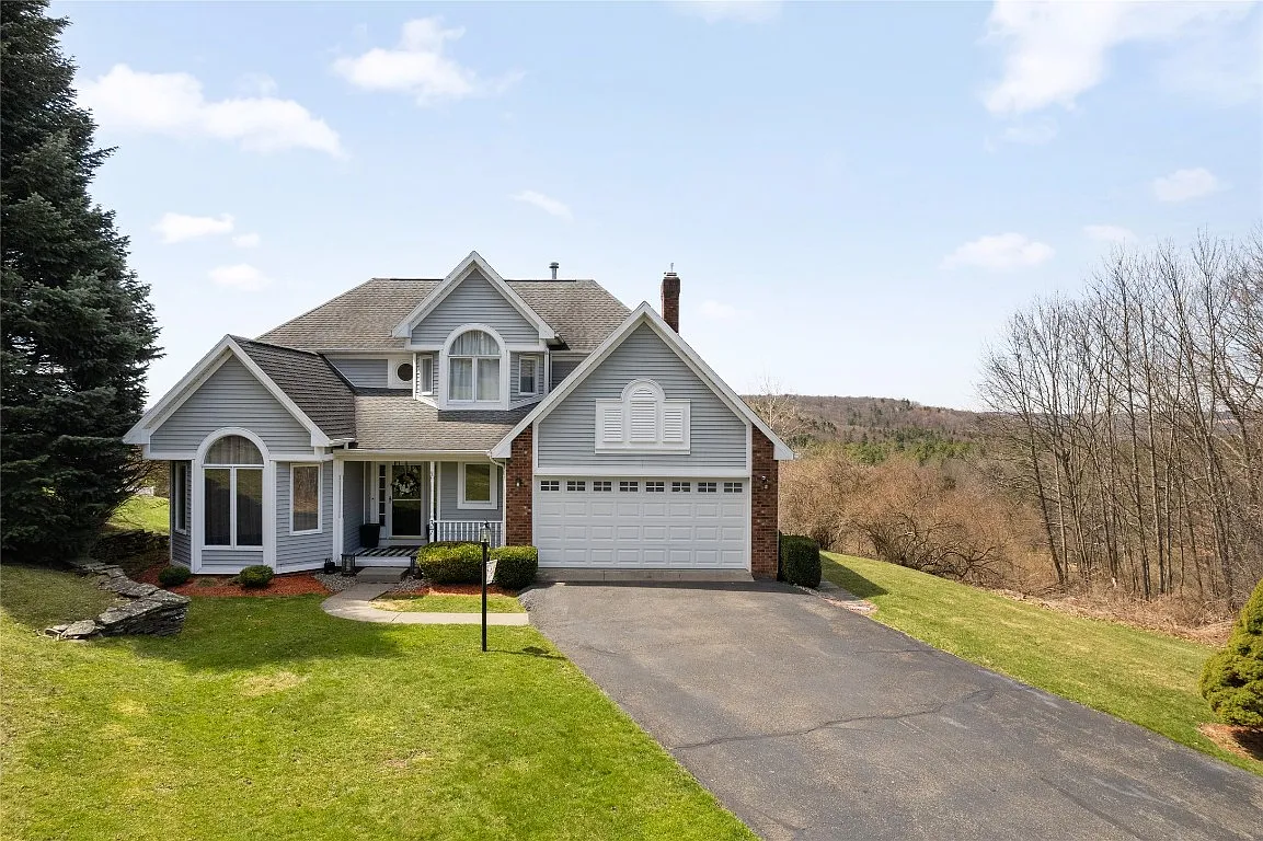 37 King Point Cir N photo 1
