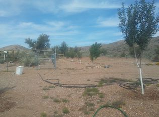 10905 E Rodeo Dr, Kingman, AZ 86401