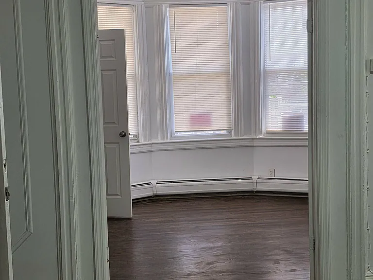 73 Warner Ave #1 — Photo 13