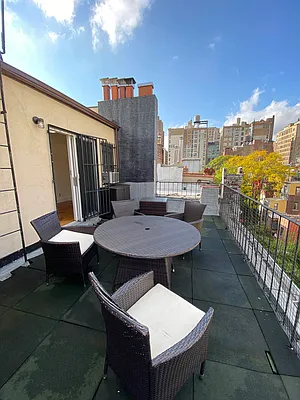 Rented by Harris Philip NYC | media 3