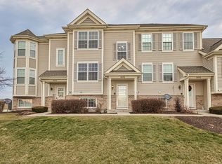 409 Parker Dr UNIT B, Genoa City, WI 53128