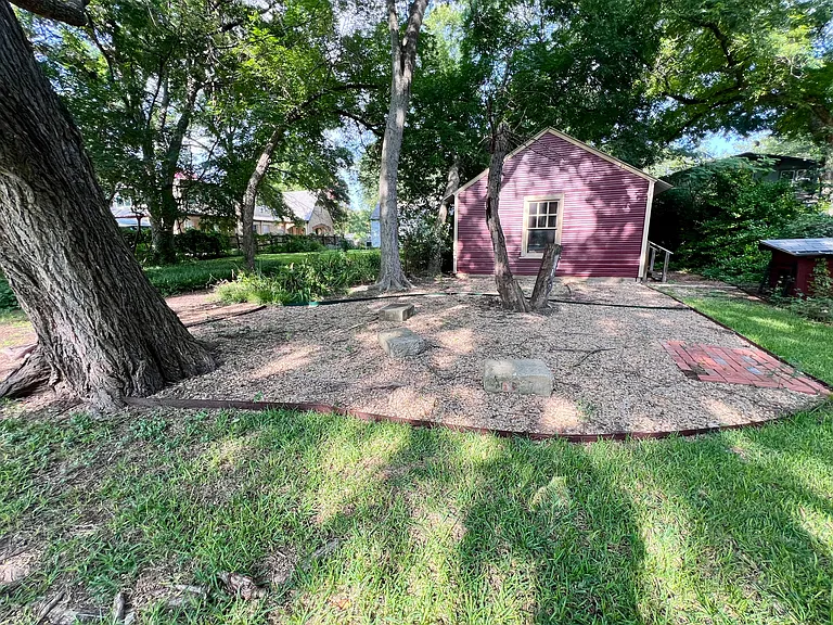 531 S Dallas Ave — Photo 19