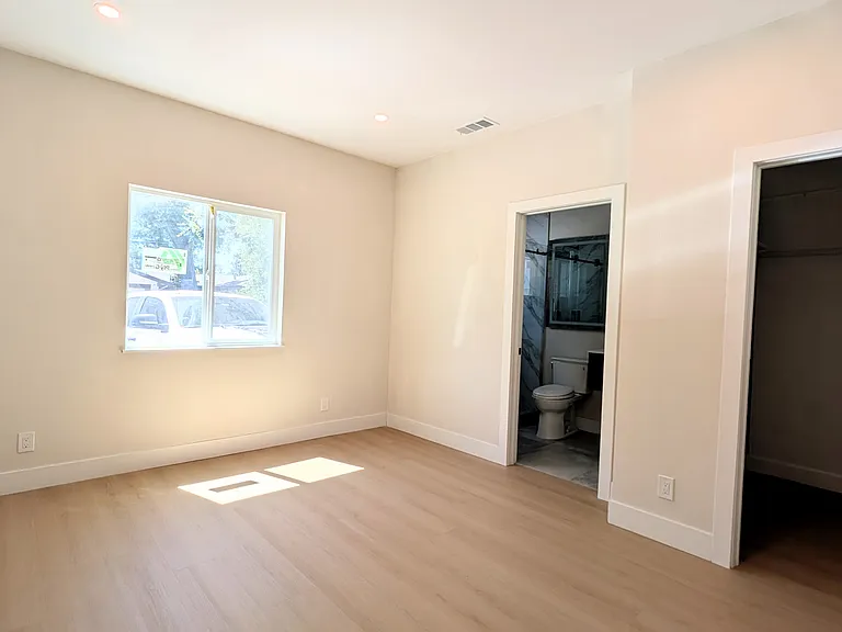 Loma Vista Ct — Photo 5
