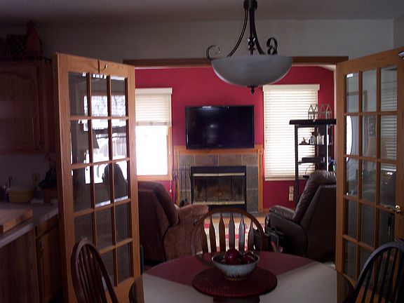 4th image of 441 Saint Andrews Trl