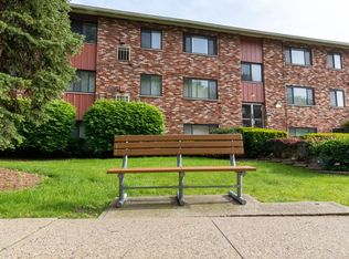 Edgewood Court Apartments, Pittsburgh, PA 15218