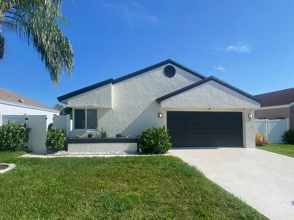 10 Compton Way, Boynton Beach, FL 33426