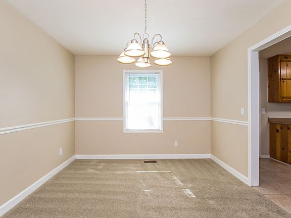 4th image of 4072 Macduff Dr
