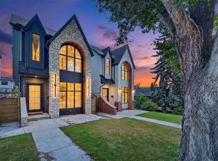 924 33a St NW, Calgary, AB T2N 2X3