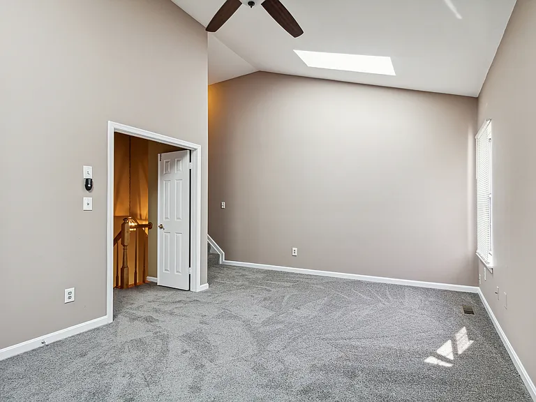 52 Silver Moon Dr — Photo 10