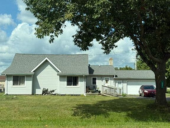 2nd image of 2261 E Dodge Rd