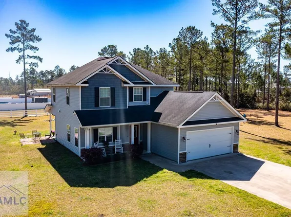 98 Vickers Rd SE, Ludowici, GA 31316