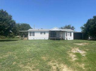 519 W South Boundary St, Walters, OK 73572